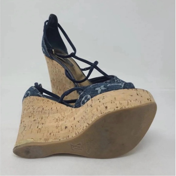 Louis Vuitton wedges sandles - Picture 9 of 11